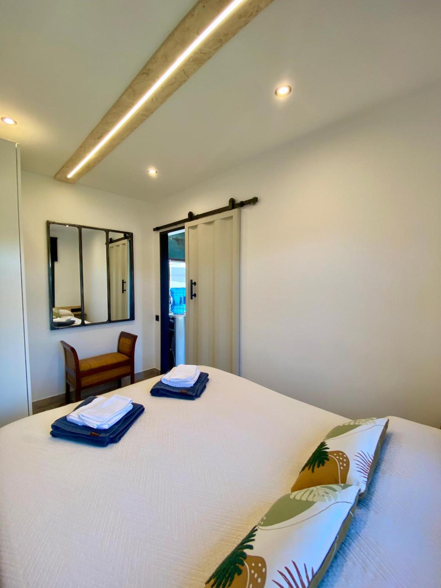 Novoecosuites, Descansa En El Lugar De Tus Suenos Chiclana de la Frontera Kültér fotó